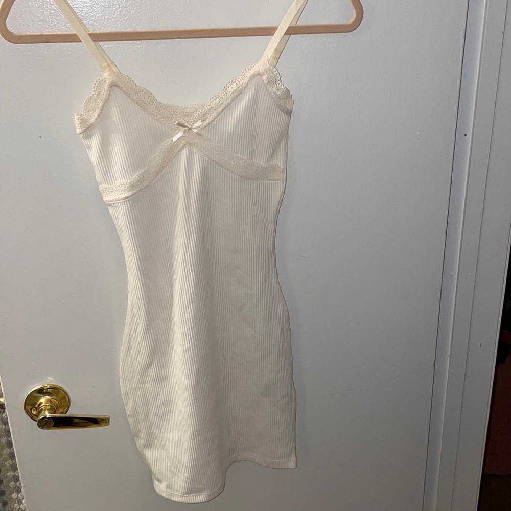 ribbed white lace trim dress
